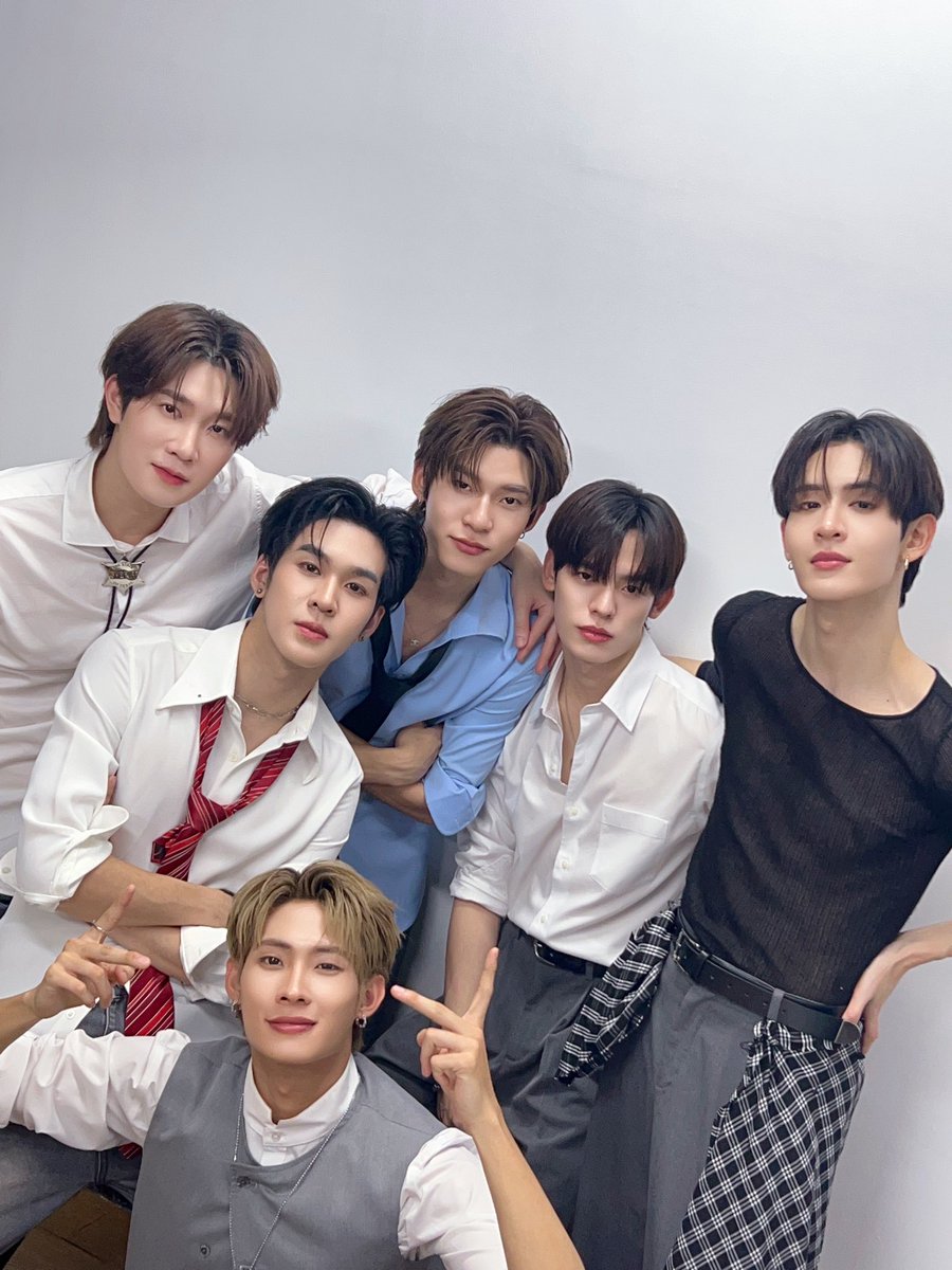 JPornthippa's tweet image. ʕっ>ㅅ<ʔっ❥ ʕっ>ࡇ<ʔっ ʕっ> ᴗ <ʔっ💙🌌
#TMCLIVExDEXX_Besideyou
#DEXXth