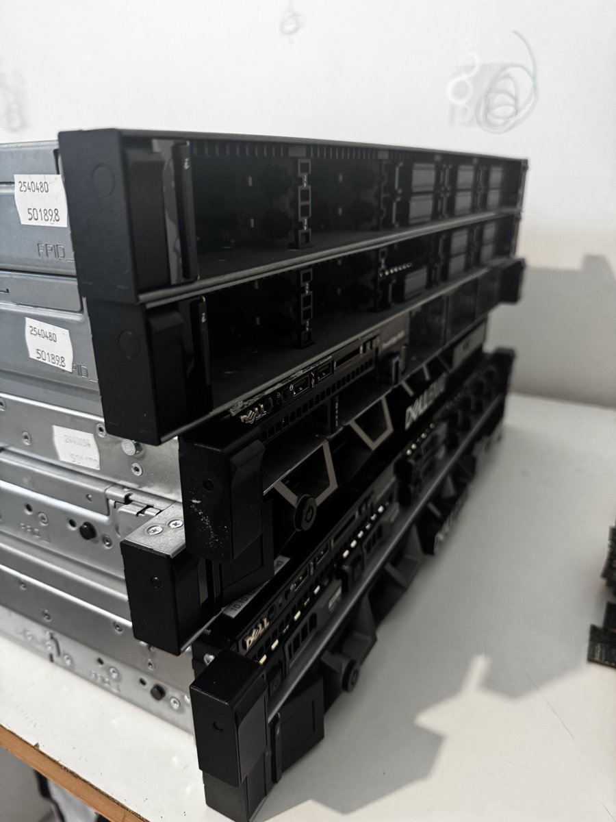 DiscountServer - Matériel Reconditionné tweet media