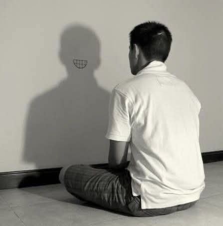 मिलना चाहता हूँ अपने आप से,,
बहुत सुना है लोगों से अपने बारे में...!!