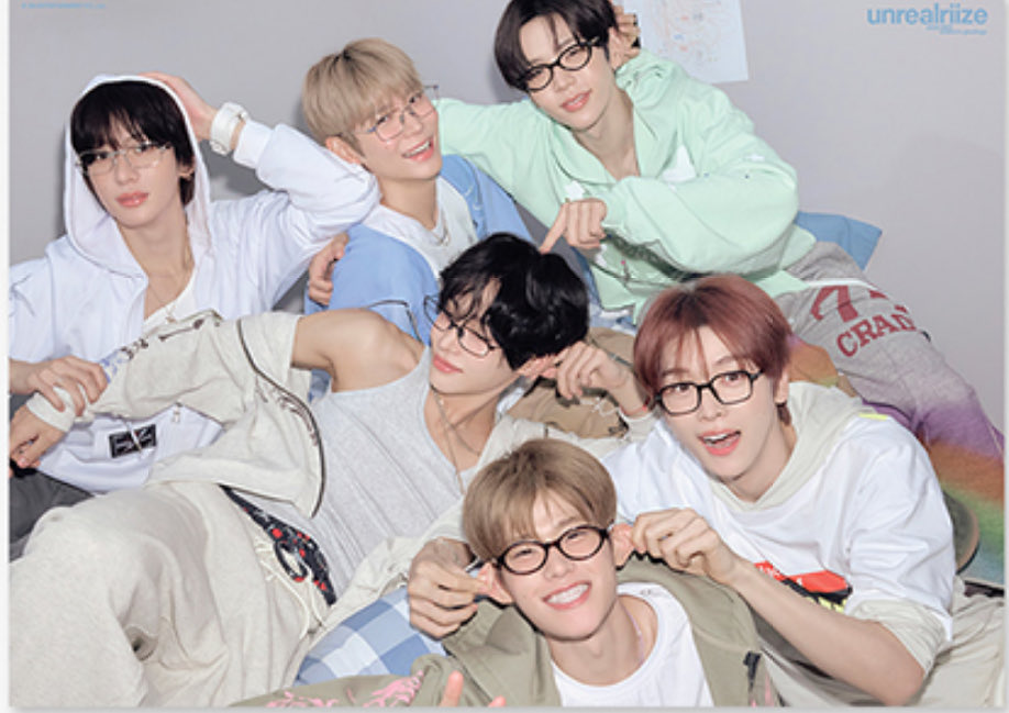 #RIIZE SEASON'S GREETINGS 2026 GIVEAWAY

10.20~10.26 

1. —  RT &amp; COMMENT YOUR VOTE FOR RIIZE MAMA2025
2 —  you can p𝘰𝘴𝘵 𝘺𝘰𝘶𝘳 𝘱𝘳𝘰𝘰𝘧 𝘦𝘷𝘦𝘳𝘺𝘥𝘢𝘺 𝘶𝘯𝘵𝘪𝘭 𝘵𝘩𝘦 𝘦𝘯𝘥 𝘰𝘧 𝘷𝘰𝘵𝘪𝘯𝘨 𝘸𝘪𝘵𝘩 𝘵𝘩𝘦 𝘩𝘢𝘴𝘩𝘵𝘢𝘨 ➡️ I Vote  #RIIZE on #2025MAMAVOTE
1 —