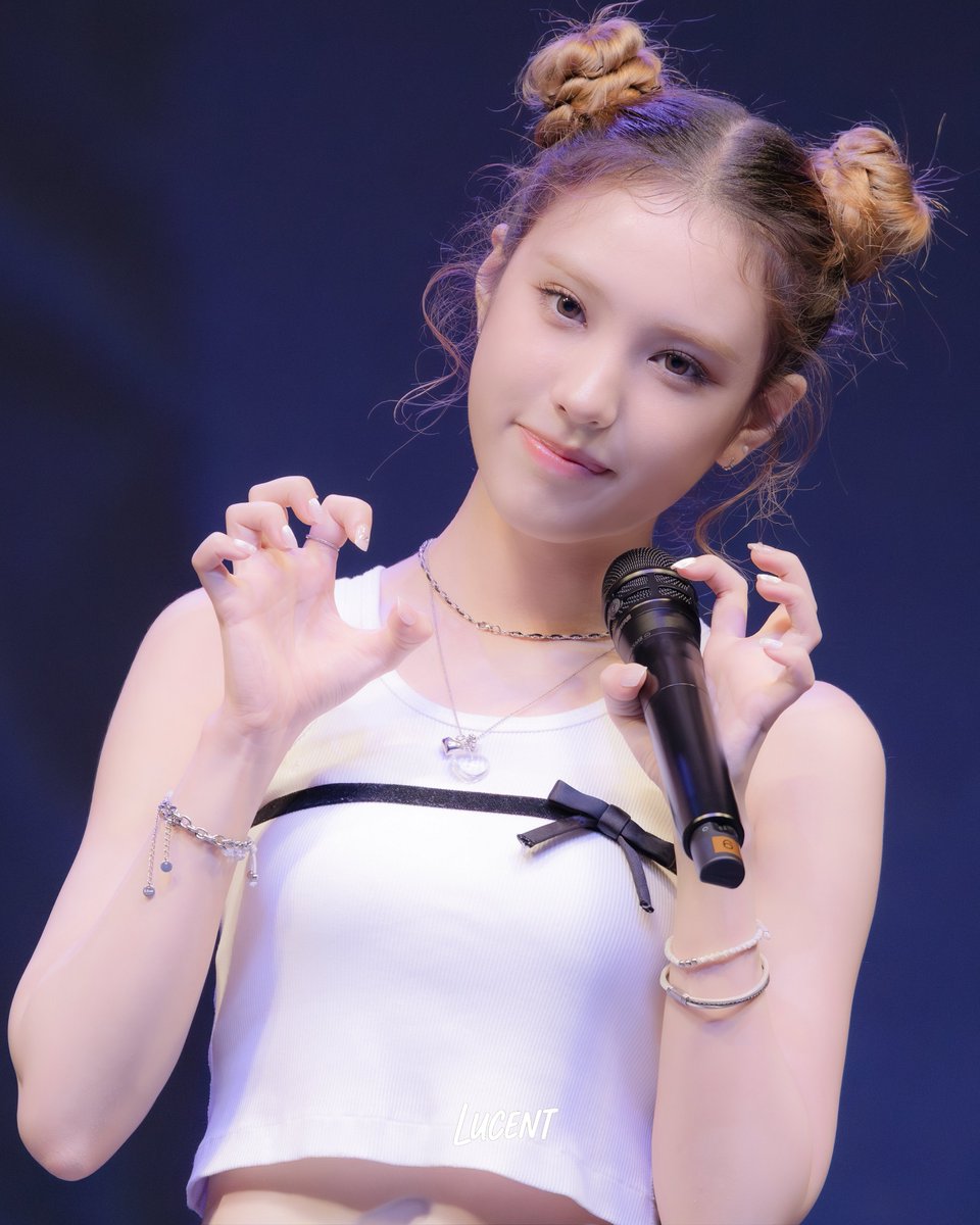 251019 심훈상록문화제
야옹 💛
#Play_with_us
#오드유스_심훈상록문화제
#MYAH #마야 
#ODDYOUTH #오드유스