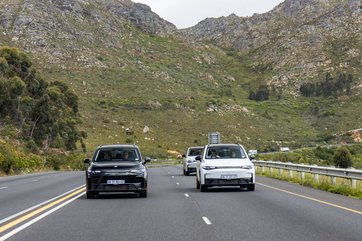 XplorZA's tweet image. @Leapmotorglobal  C10 REEV: Where Style, Sustainability, and Smart Driving Meet ⚡🚗 #LeapmotorC10 #ElectricInnovation #SustainableDriving #EVFuture #SmartMobility #XploreZA
xploreza.co.za/leap-motor-a-f…