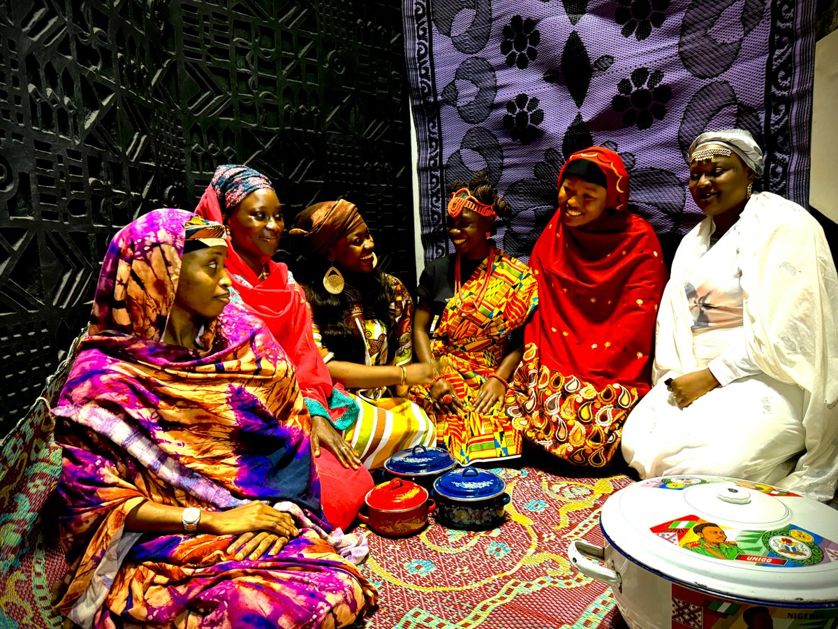 the alternative bank tweet media