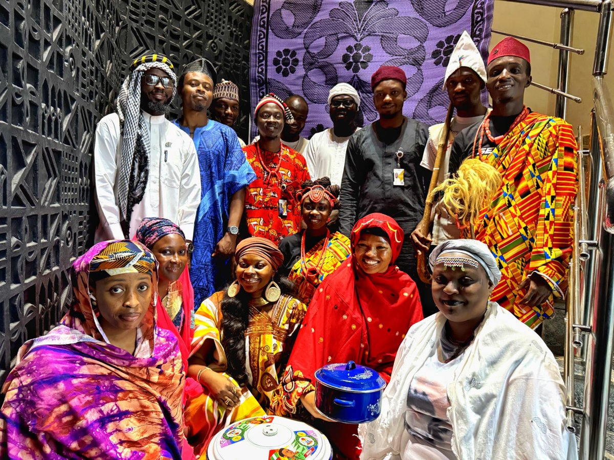 the alternative bank tweet media