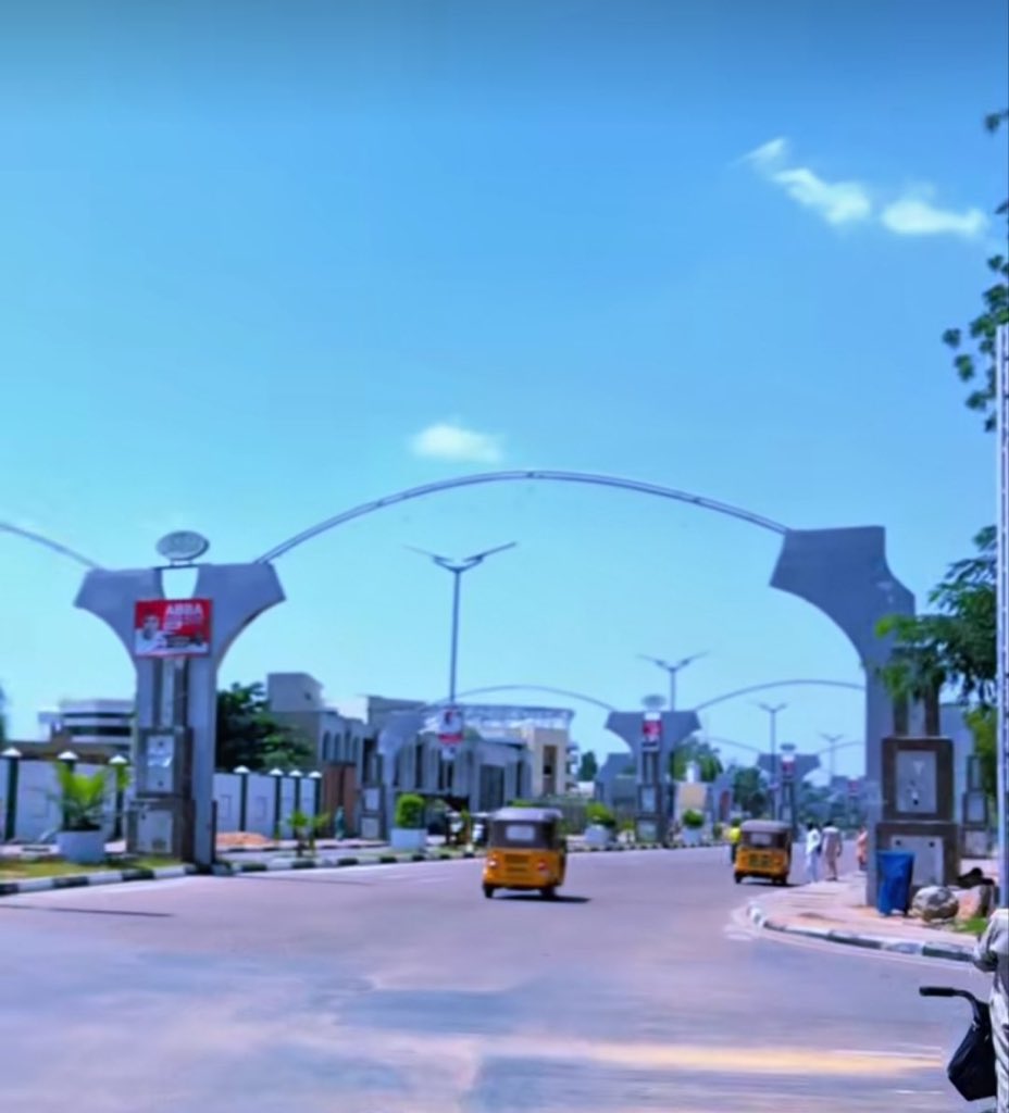 Different States in Nigeria.

📸: <a href="/EmmanuelTravel1/">Emmanuel Travels</a>