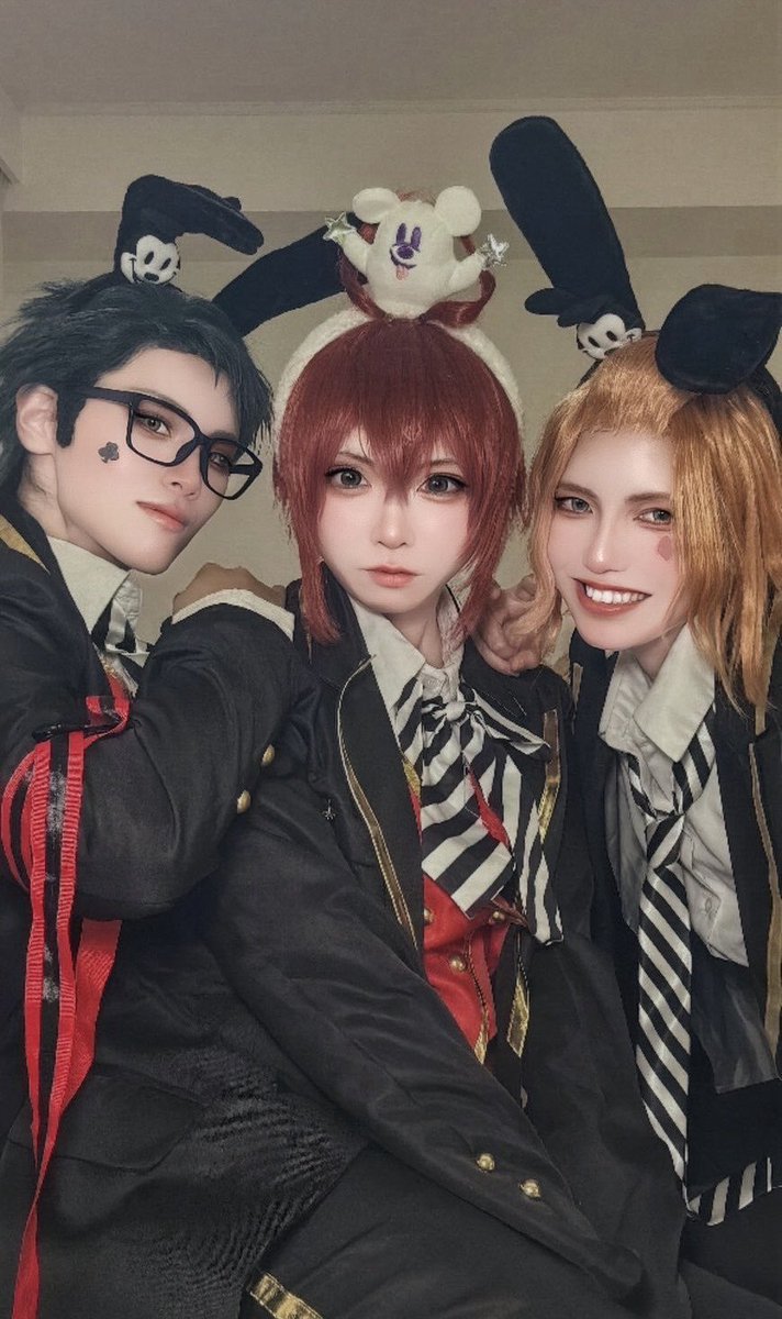 koichi_pikaichi's tweet photo. ※cos

twst/🌹♦️♣️

2025.10.18
 #Dハロ仮装2025

♦️@amanatu_prm 
🌹@cloveregoist https://t.co/lerezfkuyZ