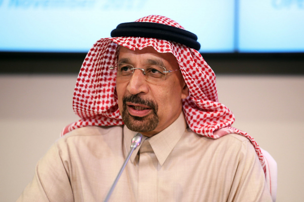 معالي وزير الاستثمار: 

” عدد الشركات العالمية التي تتخذ من الرياض مقراً لها وصل إلى 670 شركة منذ أسبوع وأتوقع أن يزداد العدد إلى 700 شركة بنهاية العام 🤯 “

——————————

نحن في عام 2026 فرضًا وعدد الشركات 700 ومستهدف 2030 هو 500 شركة، إستجابة سريعة من الشركات 👍🏻