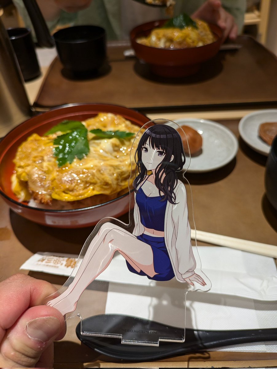 灯織担当Pのがみちゃんです 螺旋両日参加です 現地での名刺交換など