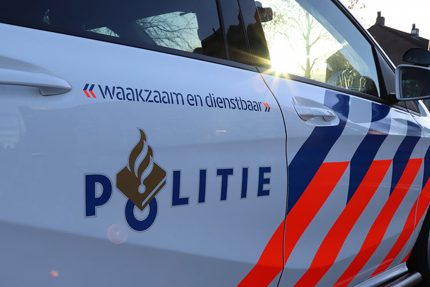 Explosie bij woning aan de Thialflaan in Hoogezand