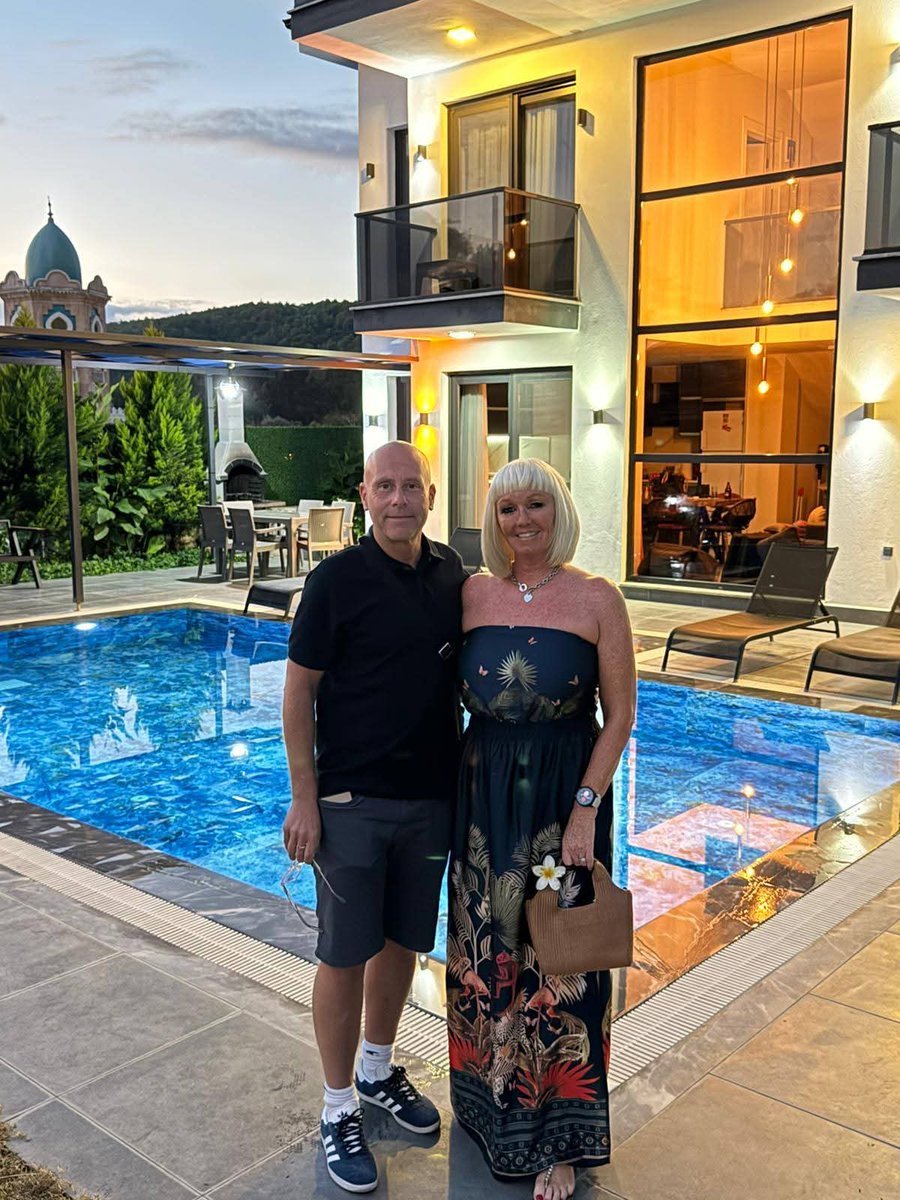 Claire Pitch 🏥💉🅾️➕️ tweet media