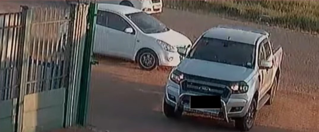 DJ Sumbody’s Alleged Murder Mastermind KT Molefe—who was Recently Released on R400k Bail—Has Been Exposed as Mastermind Behind 23-Bullet Execution of Transnet Whistleblower Armand Swart

At the #MadlangaCommission, protected Witness A described how Warrant Officer Michael Pule