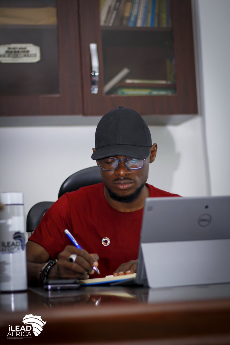 codedbdchange's tweet image. Step into this week with boldness and clarity.
Your dreams are valid, your efforts matter, and your consistency will pay off.
Keep showing up, success is built one step at a time. 🚀
#DigitalActivist
