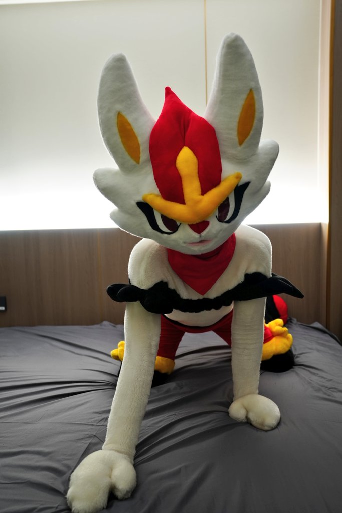 一步步靠近.....