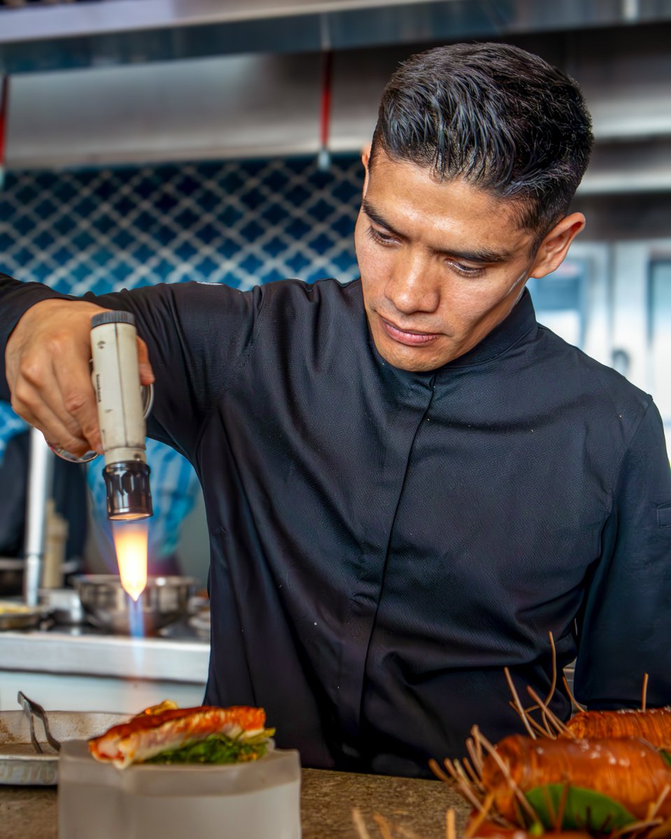 HavenResorts's tweet photo. Let us raise a toast to Haven Riviera Cancun's chefs who transform each meal into a celebration!  

Happy International Chef Day! 🥂  

#HavenRivieraCancun #Gourmet #InternationalChefDay https://t.co/8fKI6Tc6sI