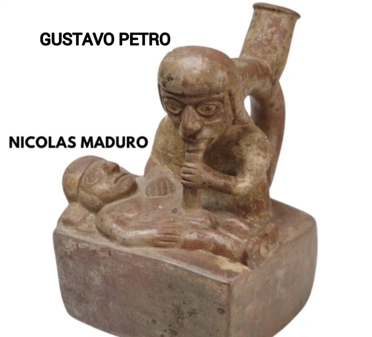 JerryMcguayo's tweet image. Traducción: No se metan con mi dictador favorito.
