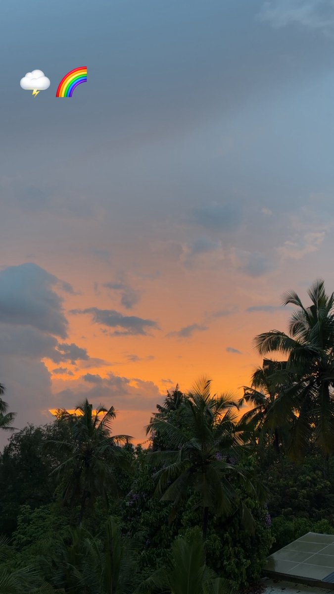 devlin_clare561's tweet photo. Orange hues
#rain #sky https://t.co/nEwso9FyCf