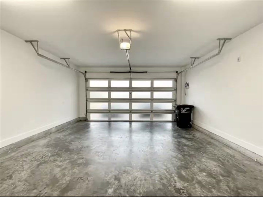 Effortless living, elevated.
In the heart of College Station, this stunning three-story townhome blends modern design, everyday functionality, and refined finishes throughout.

Minutes from Texas A&amp;M: 208 Tarrow Street
3 Bed | 3.5 Bath | 2,360 Sq Ft | $545,000