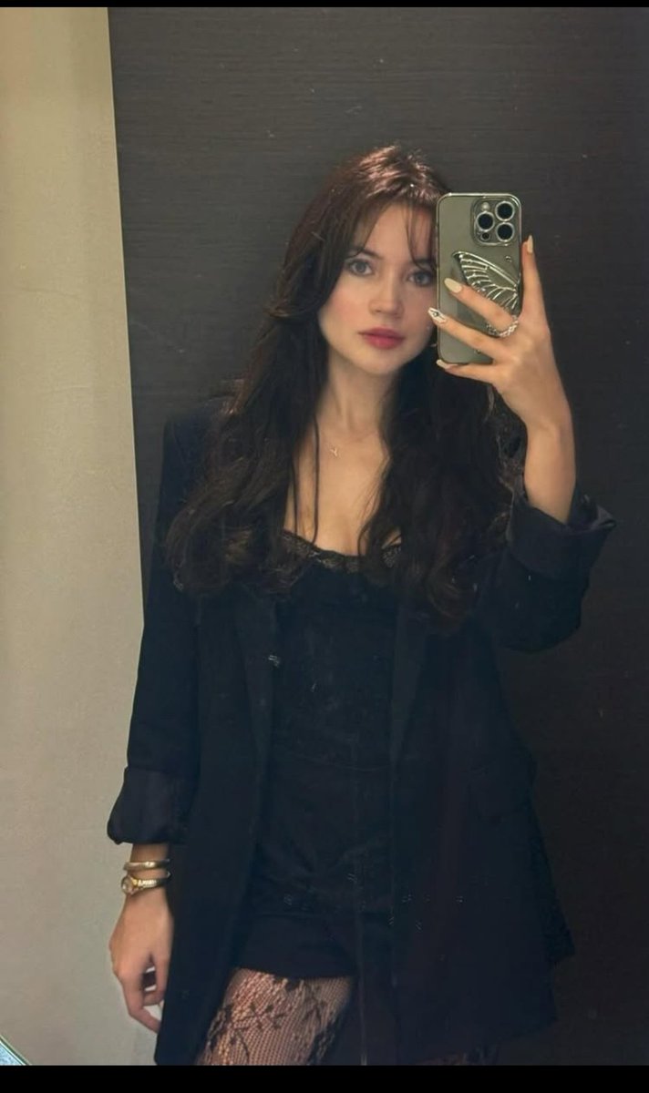 Alev ❤️‍🔥 ateş kızımı paylaşmıyorum bu aralar yeniliklere gelicek biliyorum bekliyorum
#YağmurYüksel