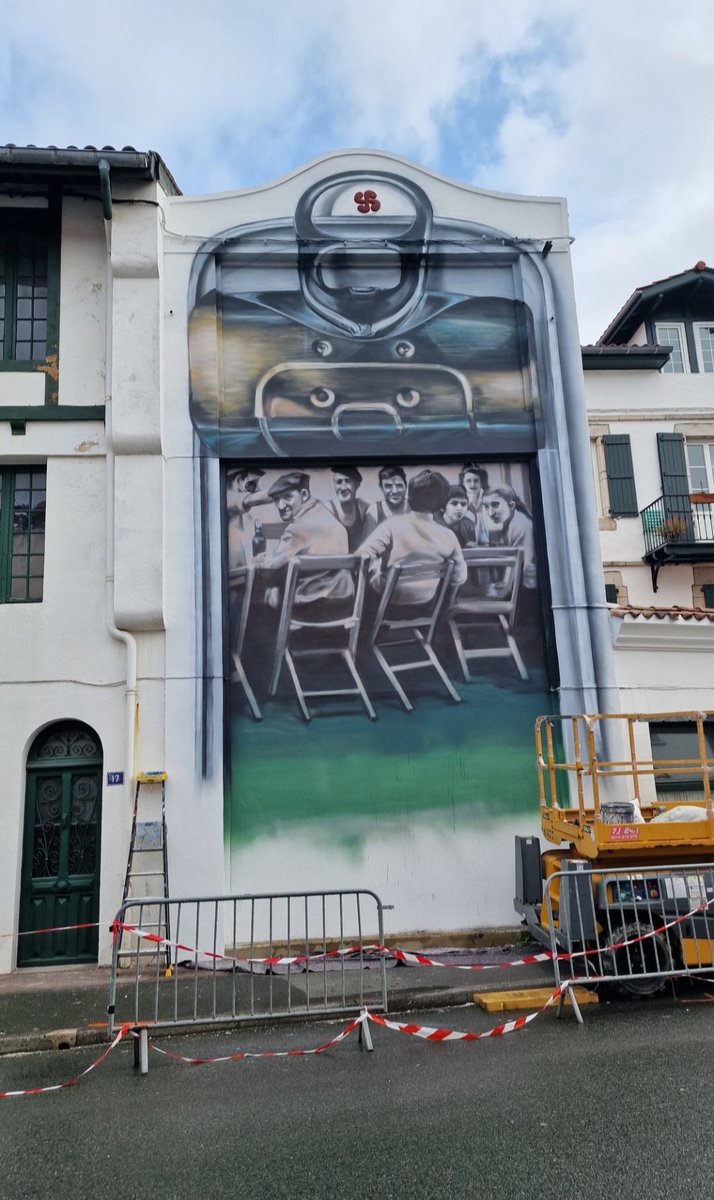 nouatre's tweet photo. 2/2
#streetart. #urbanart. #mural
By : Murales Lian
Pour le #FestivalPointdeVue 2025 . #KaxuGalerie .
《 Artistes en territoire 》.
Location : Trinquet Ttiki, 19 Avenue Jean Jaures. Ciboure. Pays-Basque.
📷 : By Me https://t.co/9Dp8bhPgQ9