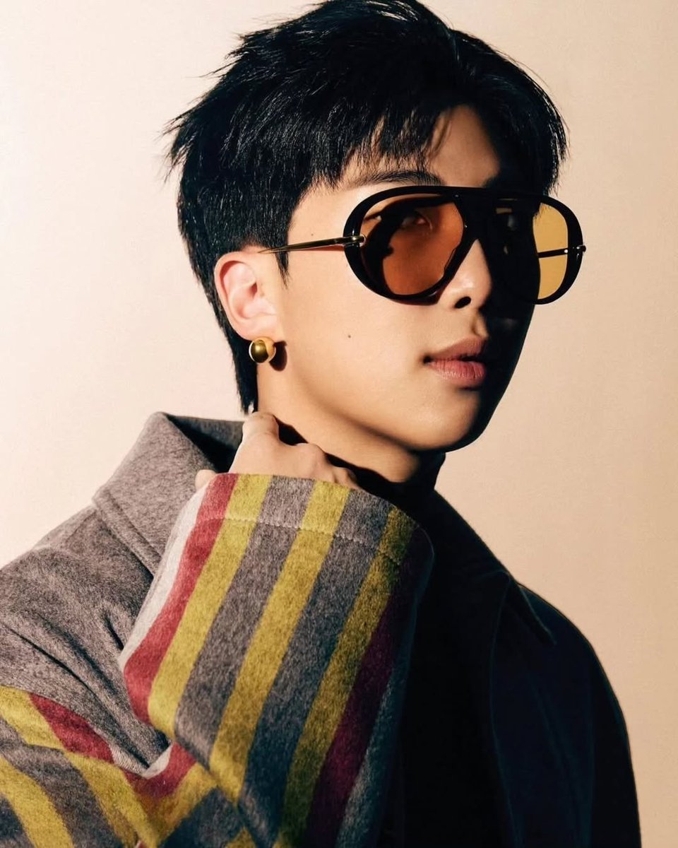 CONGRATULATIONS RM
CONGRATULATIONS NAMJOON 
RPWP 500 MILLION ON SPOTIFY 
#RightPlaceWrongPerson500M
#RPWP_500M