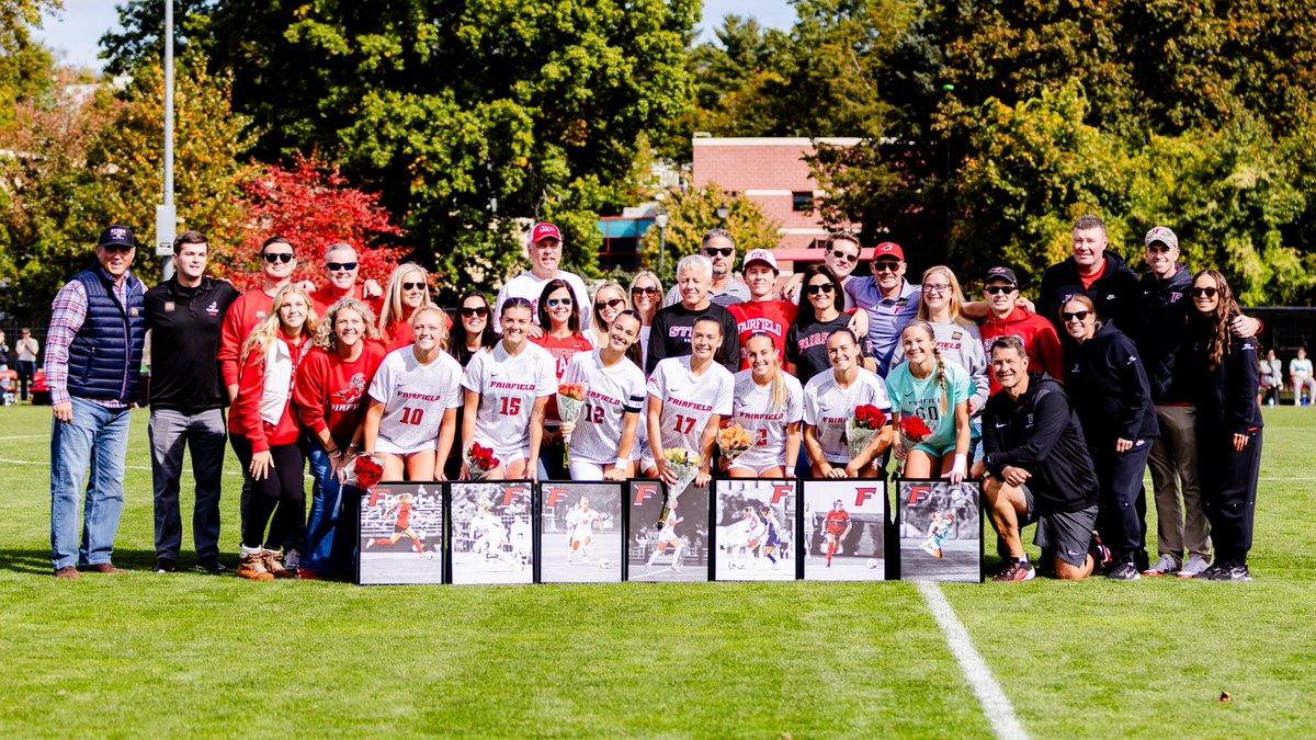 Thank you <a href="/StagsWSoccer/">FUWS</a> seniors!

🤘⚽️