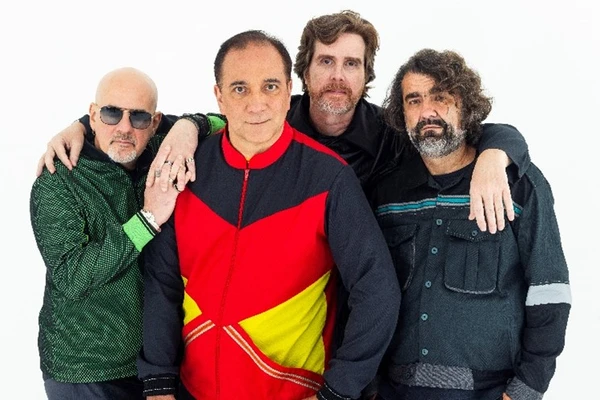 AGazetaES's tweet photo. Biquini é a primeira atração confirmada do Vibra Rock Brasil 2026 [ https://t.co/q4kAqO80D0 ]

Festival confirma próxima edição em maio e promete estrutura ampliada, novas experiências e muito rock na Praça do Papa https://t.co/XUMg8PZRCg