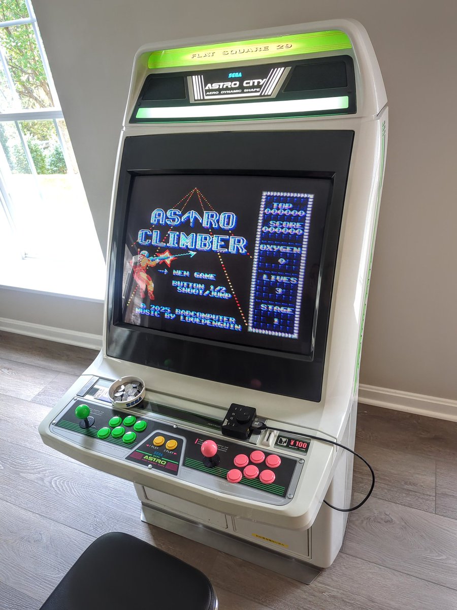 iequalshane's tweet image. I couldn&apos;t think of a better device to try this on.