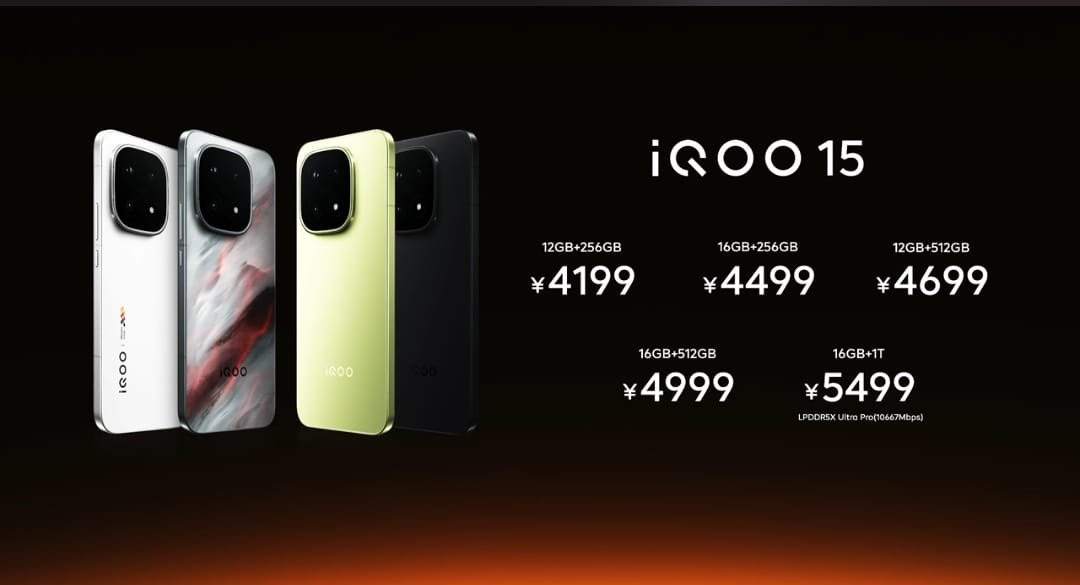 _CodeWizard's tweet image. 🔥 #iQOO15 launched in China! 🇨🇳
💰 ¥4199
📱 6.85" 2K AMOLED LTPO, 144Hz, 2600 nits
⚡ Snapdragon 8 Elite Gen 5 | Adreno 840 + Q3 chip
📸 50MP IMX921 + 50MP UW + 50MP 3x Telephoto | 32MP front
🔋 7000mAh | 100W wired | 40W wireless
🫧 IP68/IP69 | Android 16 (OriginOS 6)
#iQOO15