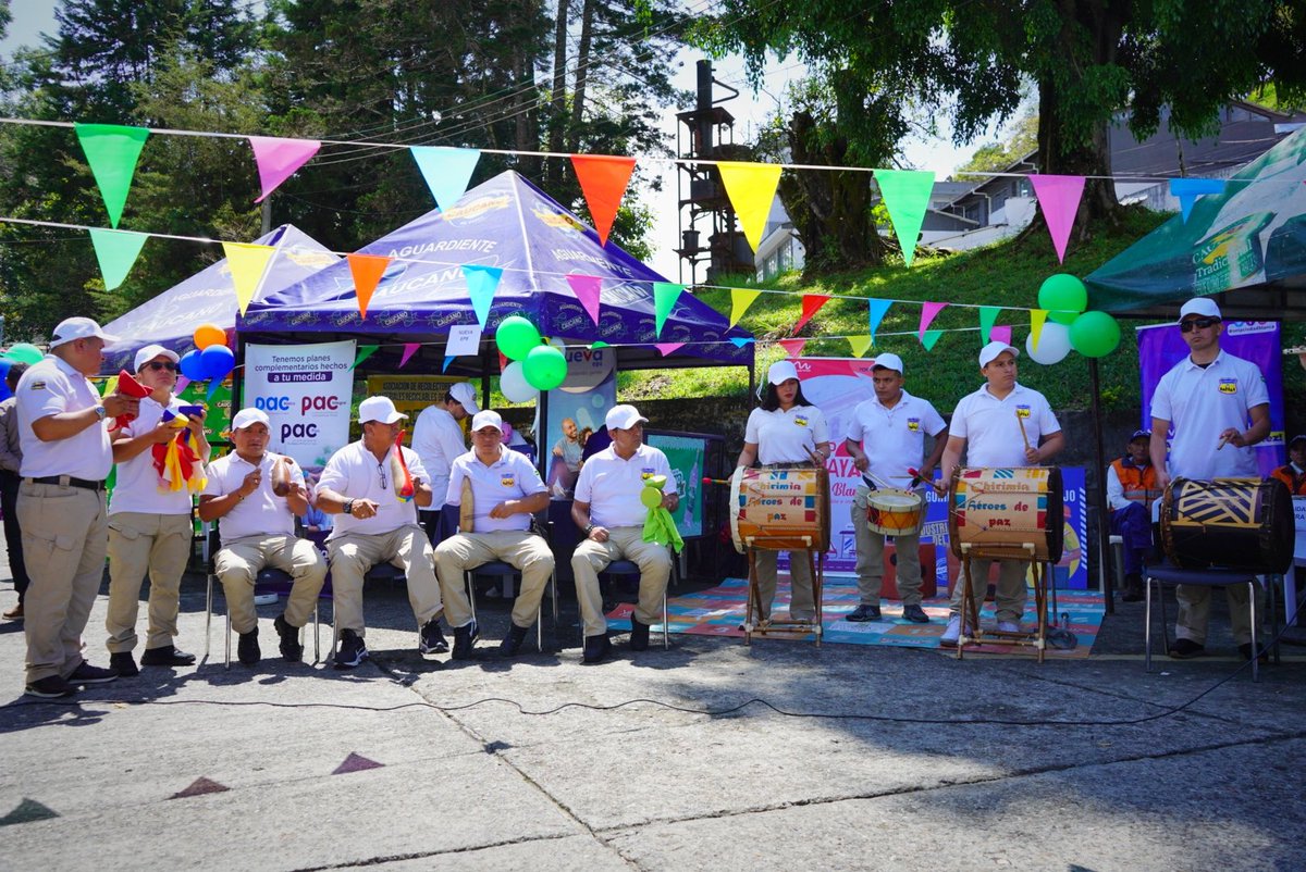licoreracauca's tweet photo. ✨ Así se vivió la Feria de Seguridad y Salud en el Trabajo en la Industria Licorera del Cauca ✨

Un espacio donde colaboradores, emprendedores y empresas caucanas compartieron sus mejores iniciativas para promover el bienestar y el desarrollo en nuestro departamento. 💼🤝 https://t.co/aKgxxVldKx