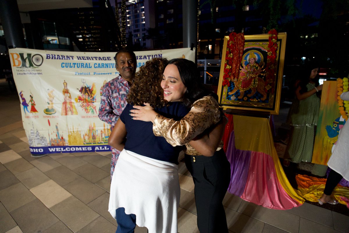RepYassAnsari's tweet image. Happy #Diwali! Honored to celebrate the Festival of Lights in the heart of Phoenix.
Diwali is a celebration of light over darkness—a message that feels especially powerful as our country faces deep division and even a government shutdown. We’ll keep fighting for the light. ✨