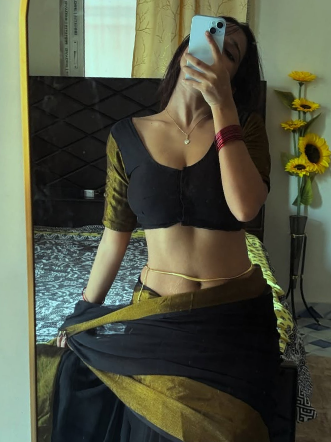 G3t9PcIXoAAb_6t?format=png&name=900x900