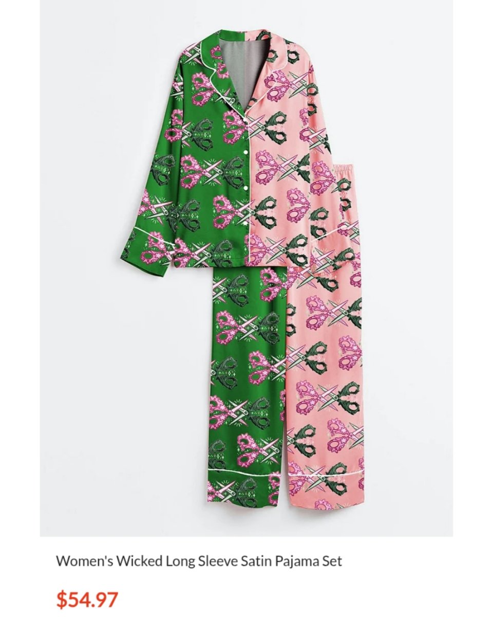 accessarianabr's tweet photo. 👀 GENTE... Nova linha de pijamas femininos temáticos de Wicked chama atenção por detalhe curioso.
Comprariam? https://t.co/LvL57XV6ff