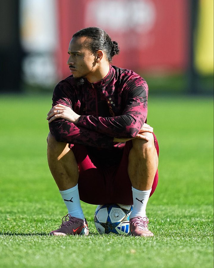 ben bu oturuşu biliyorum şimdiden hepsine geçmiş olsun