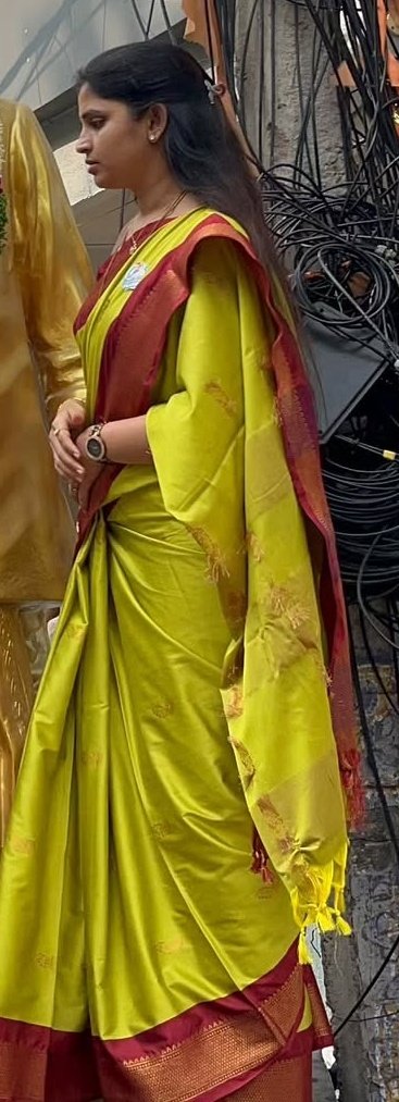 Anchor Syamala Latest Hot Photos, Hot Shyamala Telugu collections iiQ8