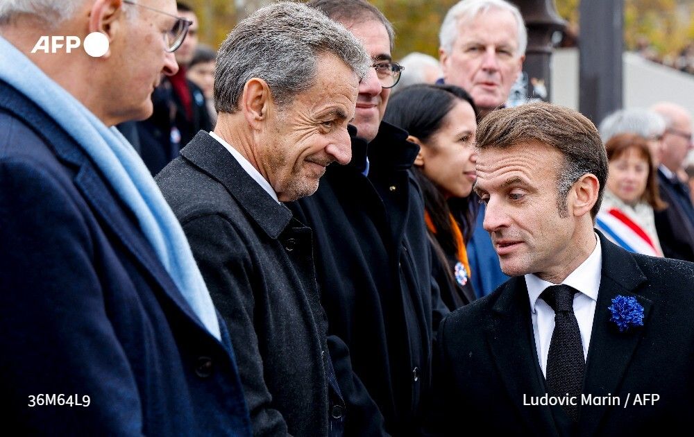 ⚖️ L'ancien président Nicolas Sarkozy, qui doit être incarcéré mardi à la prison parisienne de la Santé, a été reçu quelques jours plus tôt par le président Emmanuel Macron à l'Elysée, indique une source au sein de l'exécutif⬇️