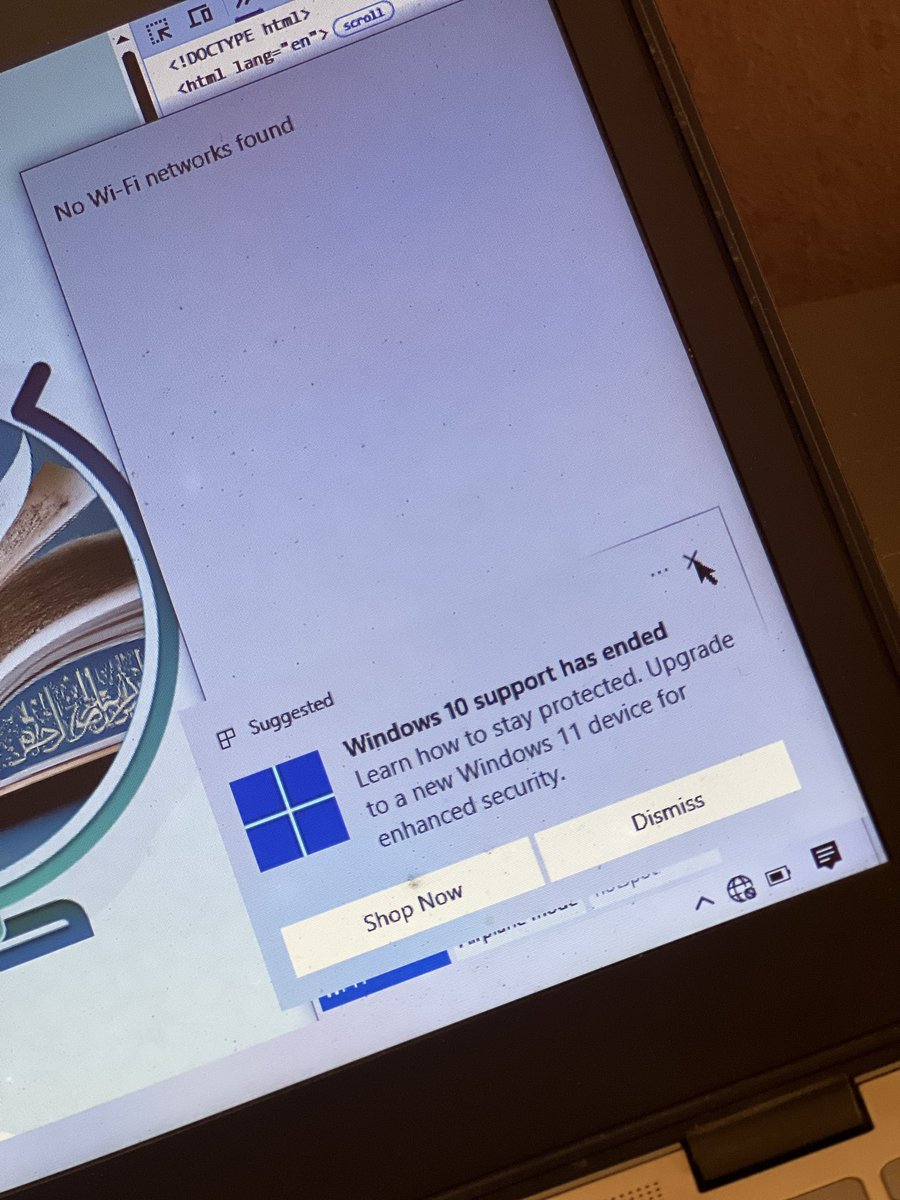 thatTech_bro's tweet image. Who still uses windows 10 ?
Me 👀