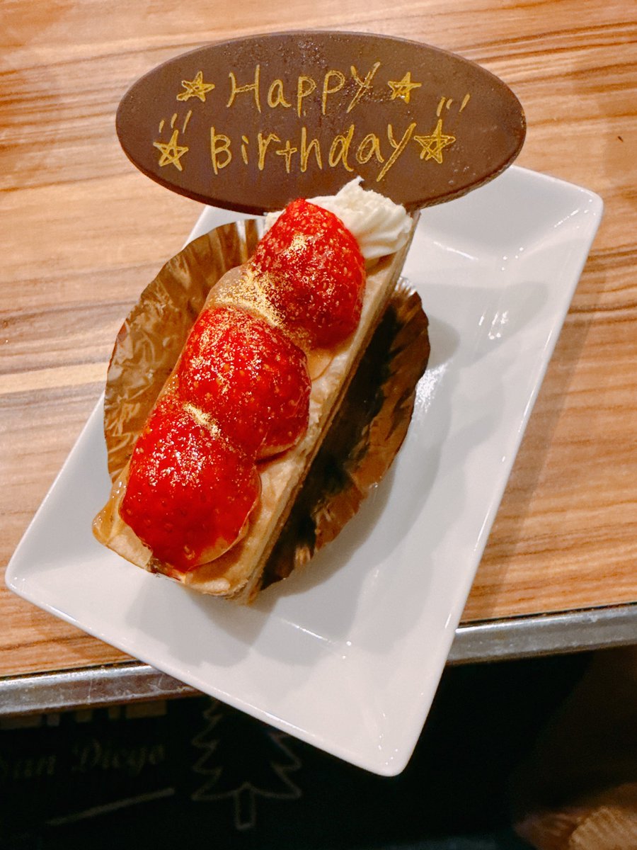 はや誕プレいただき
可愛いサイズ₍₍(  ´ ᵕ `  *)⁾⁾