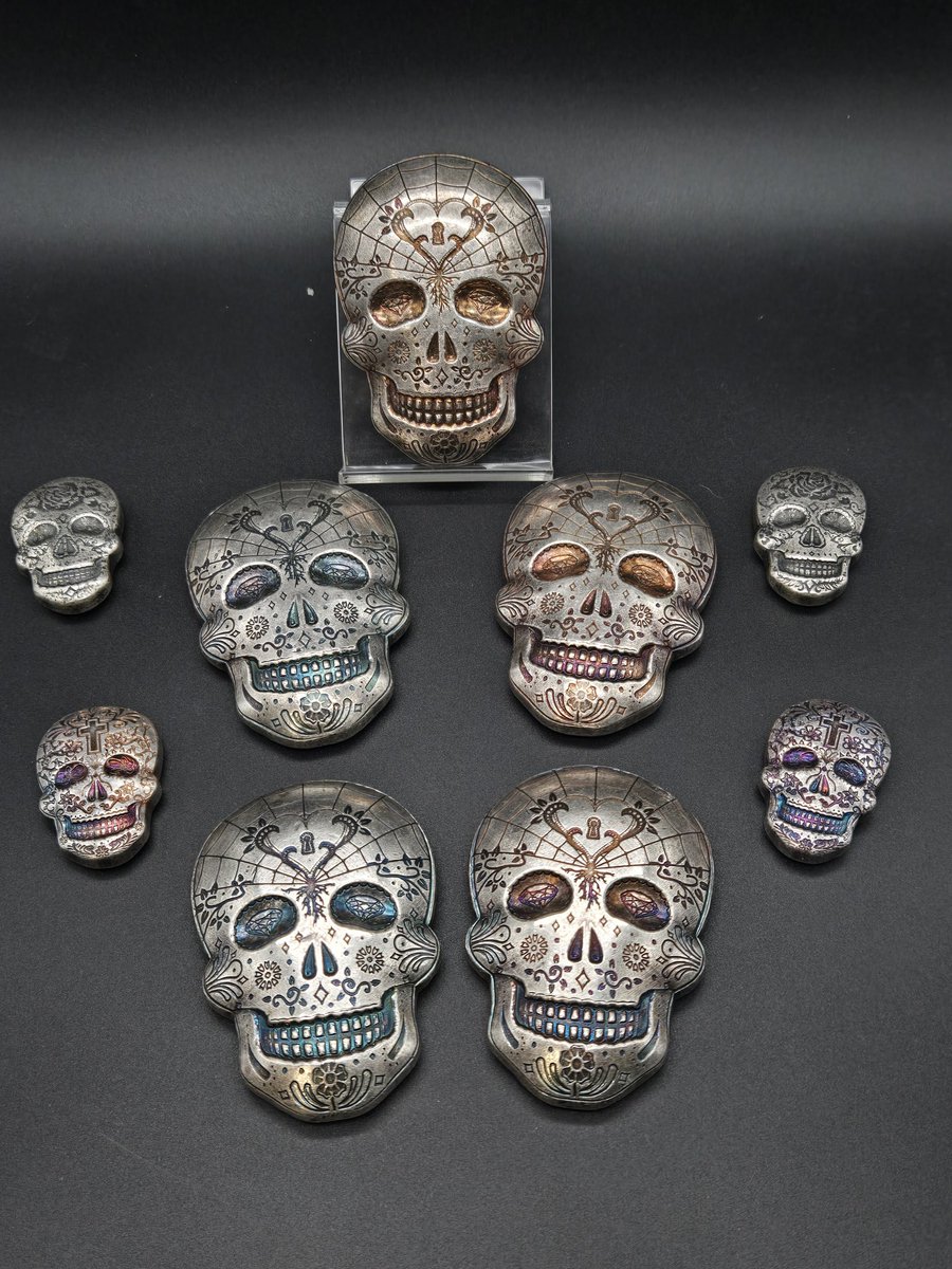 EdgewoodCoin's tweet image. 💀 Silver Skull Collection 💀
Turn heads with these stunning 2 oz and 10 oz Silver Skulls!
Each piece is crafted from .999 fine silver with detailed engravings and vibrant toning — a true work of art for any silver stacker or collector.

🔥 Limited quantities available