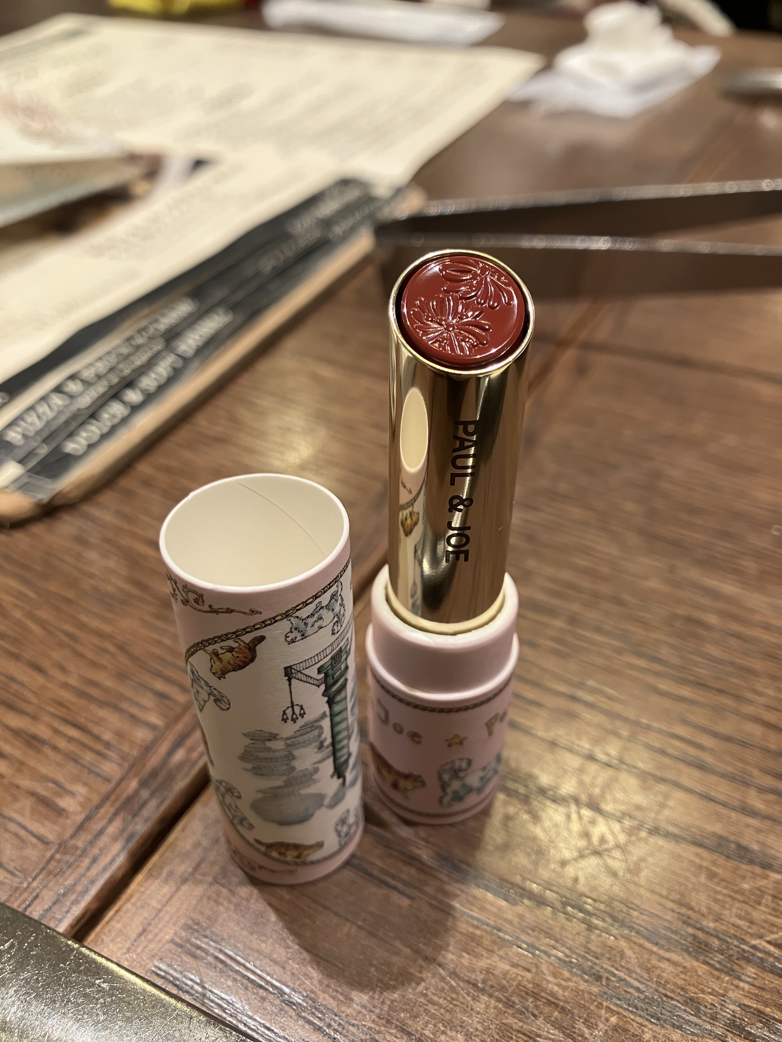 ❤重ね塗り好き(❀ᴗ͈ˬᴗ͈)\"新品　金の口紅 ❤重ね塗り好き(❀ᴗ͈ˬᴗ͈) 新品 金の口紅