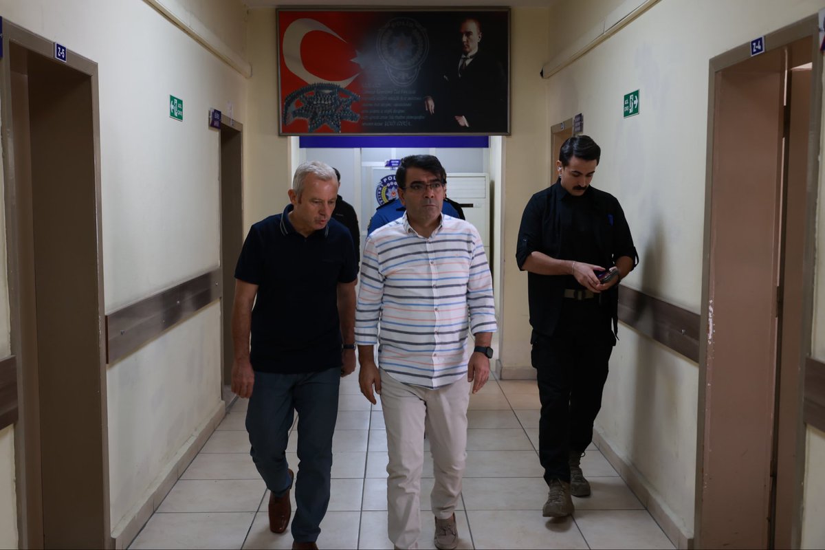 İl Emniyet Müdürümüz Sayın İdris YILMAZ, Mut İlçe Emniyet Müdürlüğümüzü ziyaret etti.

Görevli personelimizi denetleyerek, görevlerinde başarılar diledi.🇹🇷

<a href="/idrisyilmazz/">İdris yılmaz</a>