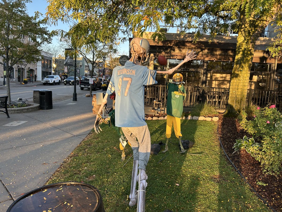 If you’ve never been to downtown Northville this time of year, they have skeletons set up in various poses. This is the one sponsored by Exchange Bar & Grill 