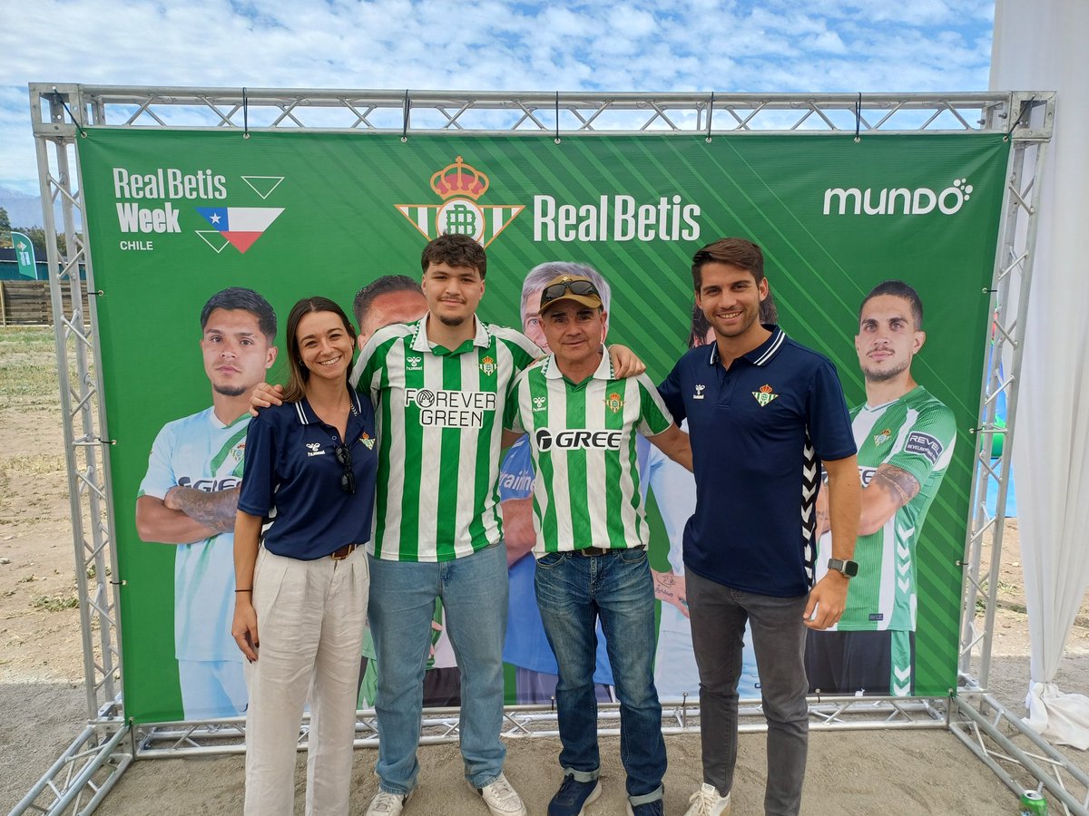 Dani🇨🇱💚 tweet media