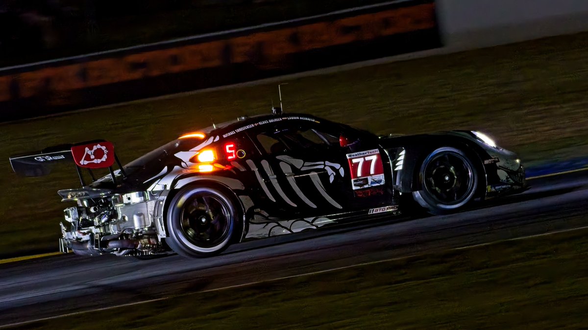 #IMSA #PetitLeMans The tail bone's connected to the... to the...  oh no.