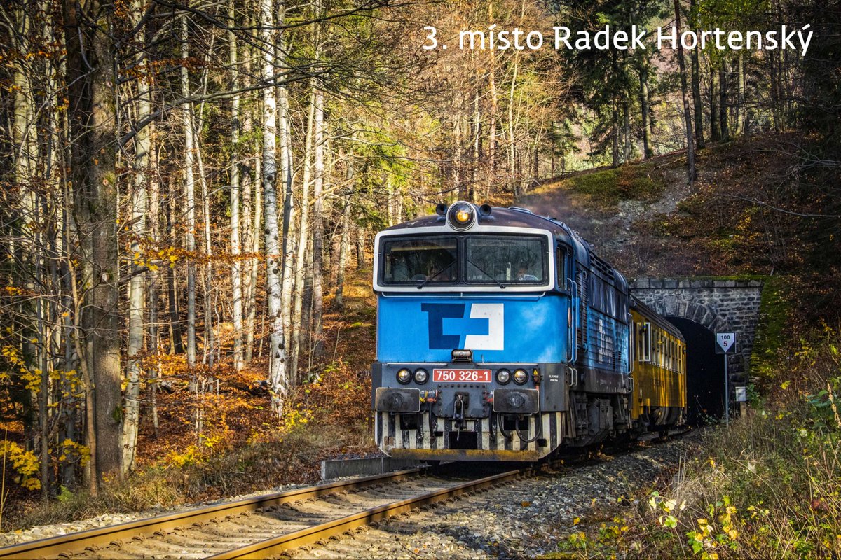 Fotosoutěž ČD Cargo už má své výherce. 1. místo obsadila fotografie “šestikoláku” pod Tatrami od Nicolase Bači, druhou příčku obsadil Julius Walther a 3. místo patří Radkovi Hortenskému. Výhercům gratulujeme 🍀 a všem fotografům, kteří nám zaslali svoje snímky, upřímně děkujeme👍