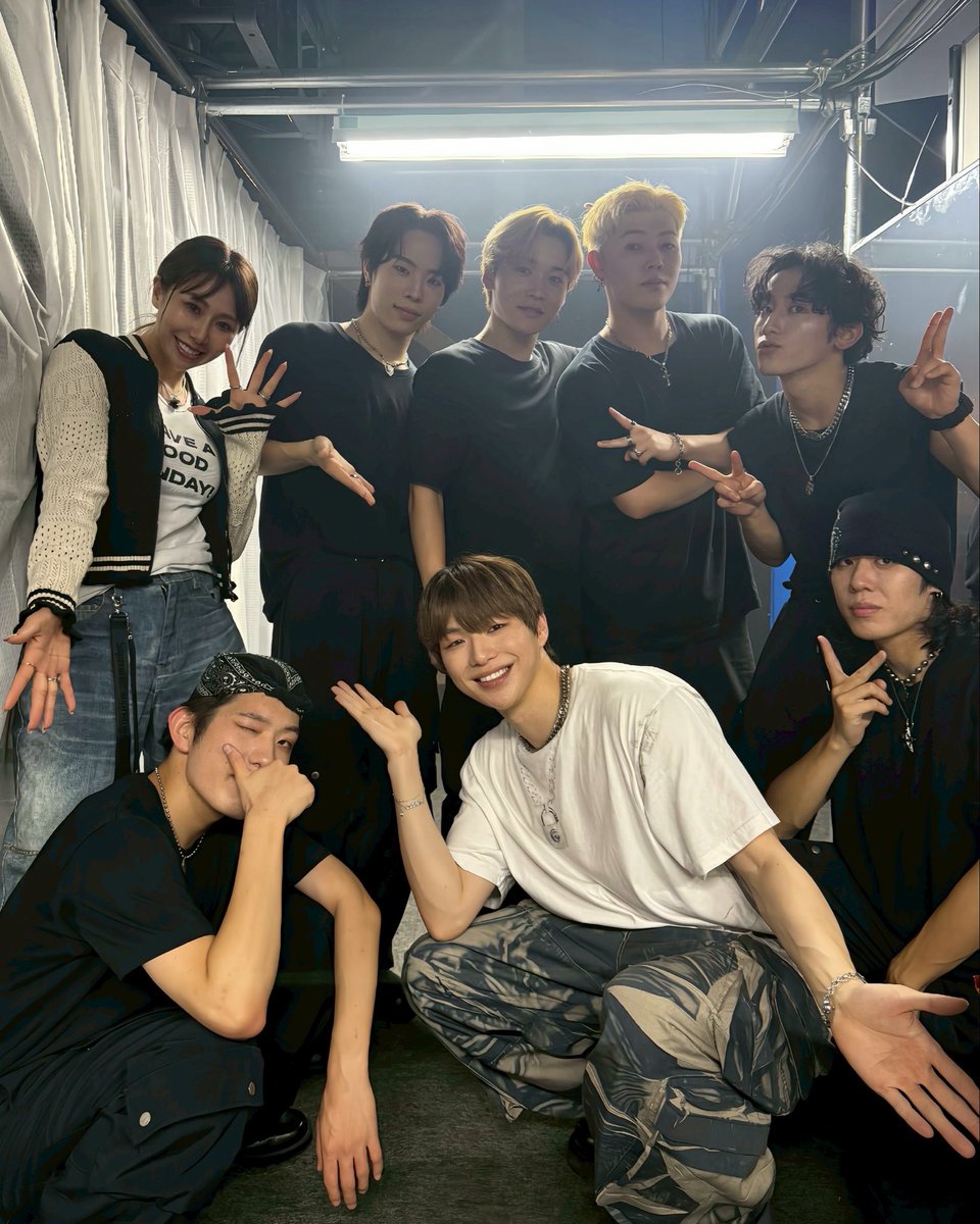 _gpSTUDIO_'s tweet image. KANGDANIEL FANMEETING in JAPAN
~Always with FLOWD~
@kd_officialx
2025.10.18(SAT)
📍TEMPO HARBOR THEATER
2025.10.20(MON)
📍浜離宮朝日ホール
カンダニエルさんのファンミーティングに
gpSTUDIO,GREWから6名が
ダンサーとして携わらせていただきました‼︎✨…