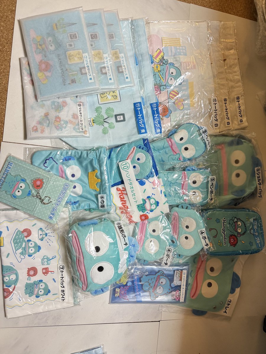 k3_mge's tweet photo. サンリオくじ
交換希望

譲　　画像のもの
求　　ドキドキくじ　QBBチーズくじ B賞お弁当箱　
※その他ご提案のものなんでも検討致します

郵送交換のみです。

よろしくお願いします。 https://t.co/RqQJsnooeS