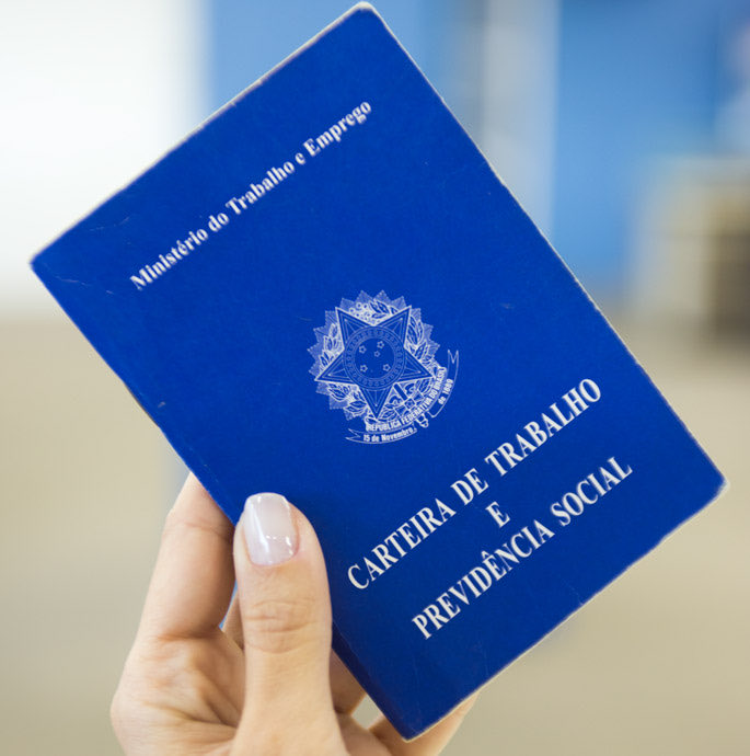 choquei's tweet image. 🚨VEJA: O salário mínimo ideal no Brasil deveria ser de R$ 7.075,83 em setembro de 2025, segundo o DIEESE. 

O valor é 4,6 vezes maior que o mínimo atual, de R$ 1.518,00, e foi calculado com base no custo de vida de uma família de quatro pessoas nas principais capitais do país.