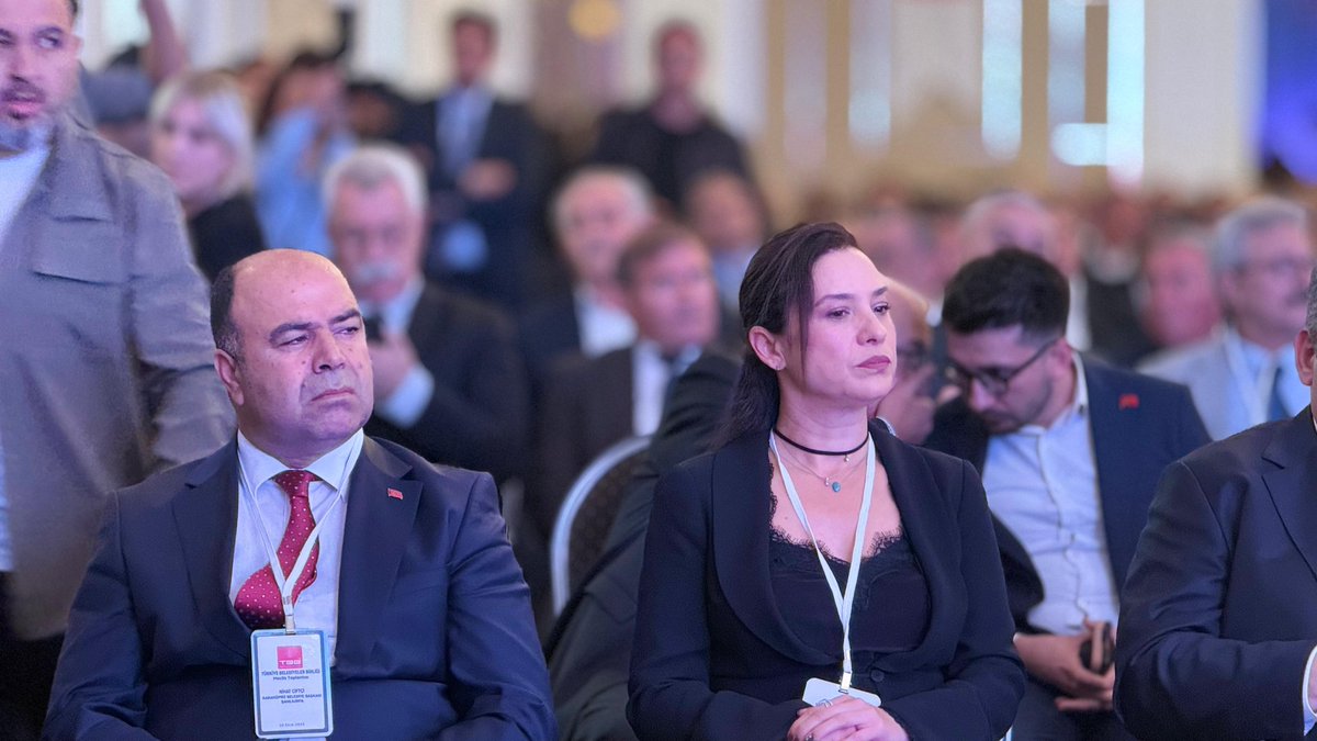 Karakoprubel's tweet photo. Belediye Başkanımız Nihat Çiftçi; Türkiye Belediyeler Birliği Başkan Vekili Vahap Seçer başkanlığında yapılan TBB Meclis Toplantısına katılım sağladı. 

#Şanlıurfa #Karaköprü https://t.co/p00hXSlWx9