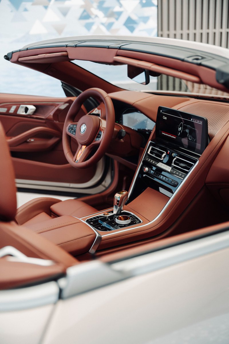 dailyrevs's tweet photo. 2025 BMW Skytop | DailyRevs
The 2025 BMW Skytop is a limited-production, two-seater roadster with only 50 units being produced.
#BMW #skytop #concorsodeleganzavilladeste #V8Power #bmwz8 #dailyrevs https://t.co/d9buT2wFhm