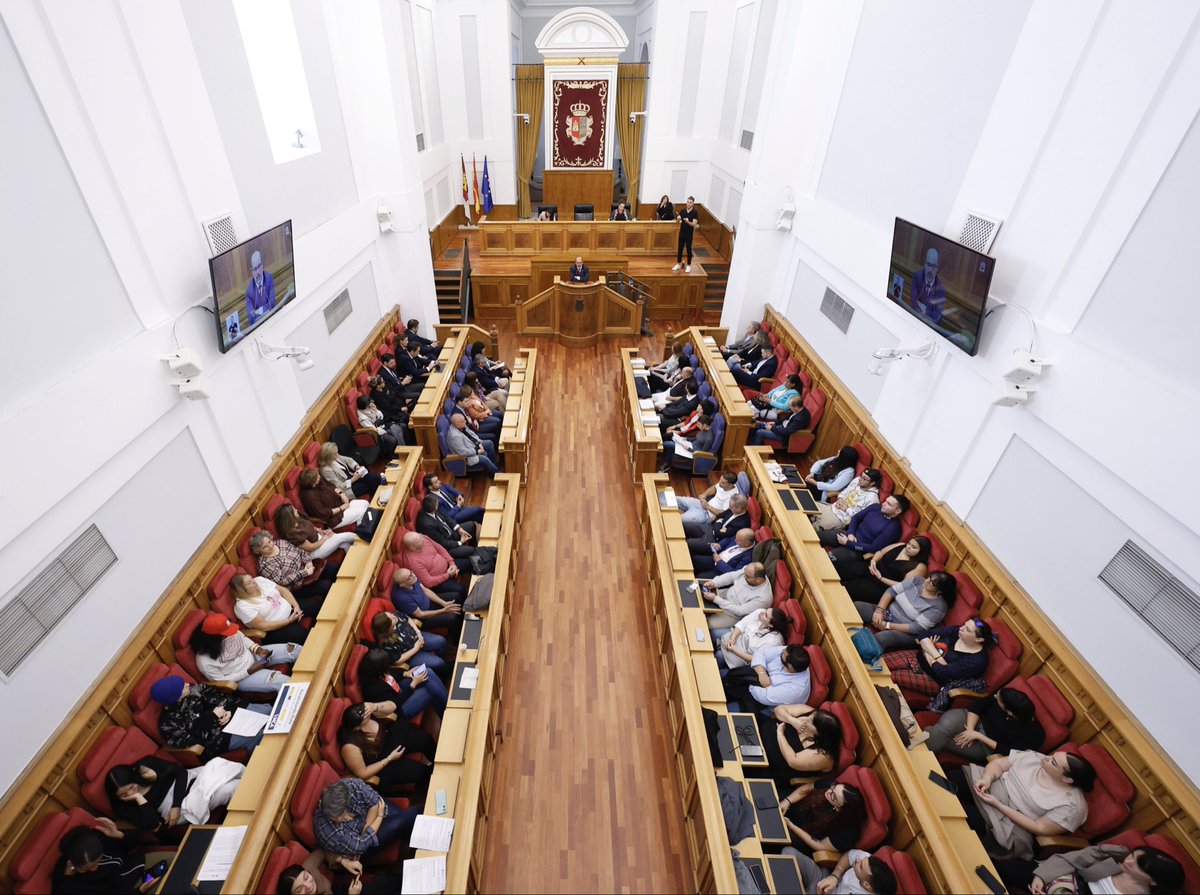 ‼️ El aumento de la pobreza y la exclusión social en Castilla-La Mancha es demoledor, con 58.000 personas más en esta situación respecto al año anterior.

🥀 Que un total de 719.000 paisanos (el 34,2 % de la población) forme parte de la Tasa Arope de <a href="/EAPNclm/">EAPN CLM</a> es un fracaso